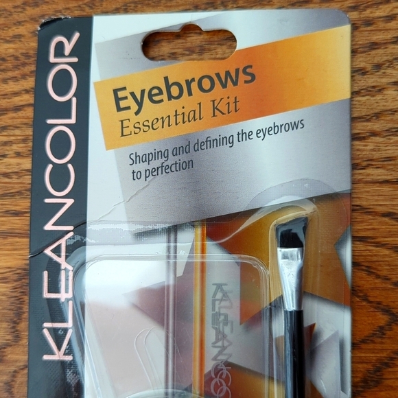 Kleancolor Eyebrows Essential Kit Ash Brown EBK114 - Picture 3 of 5